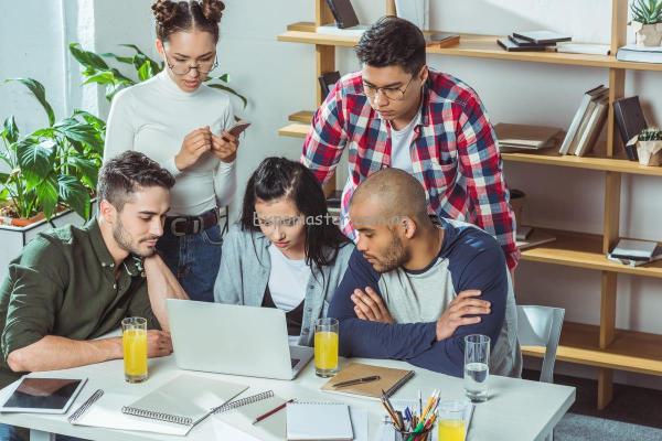 7-Tips-for-Becoming-a-Successful-Student-Entrepreneur